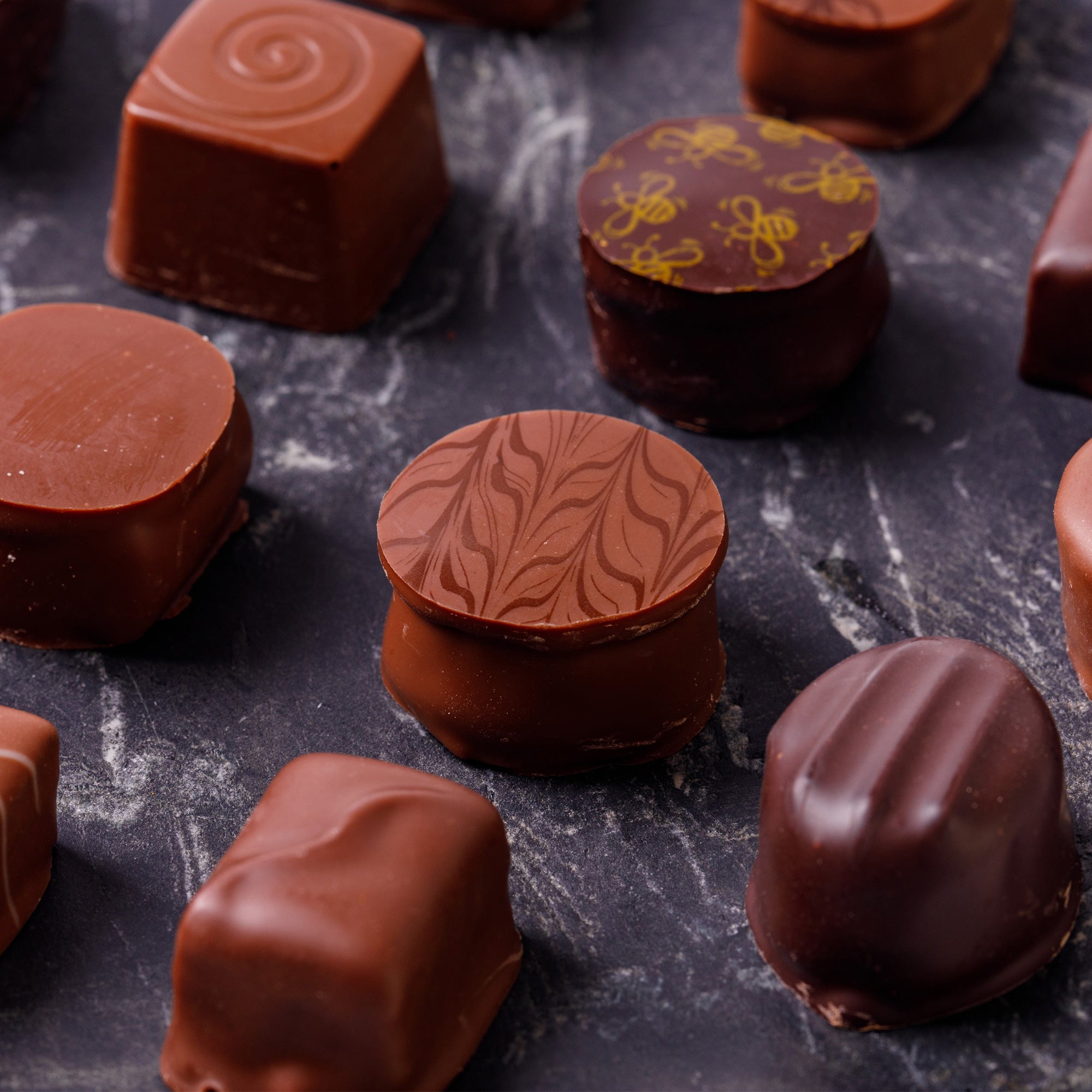 Ballotin 14 Chocolates Assortment Clover Giftwrap