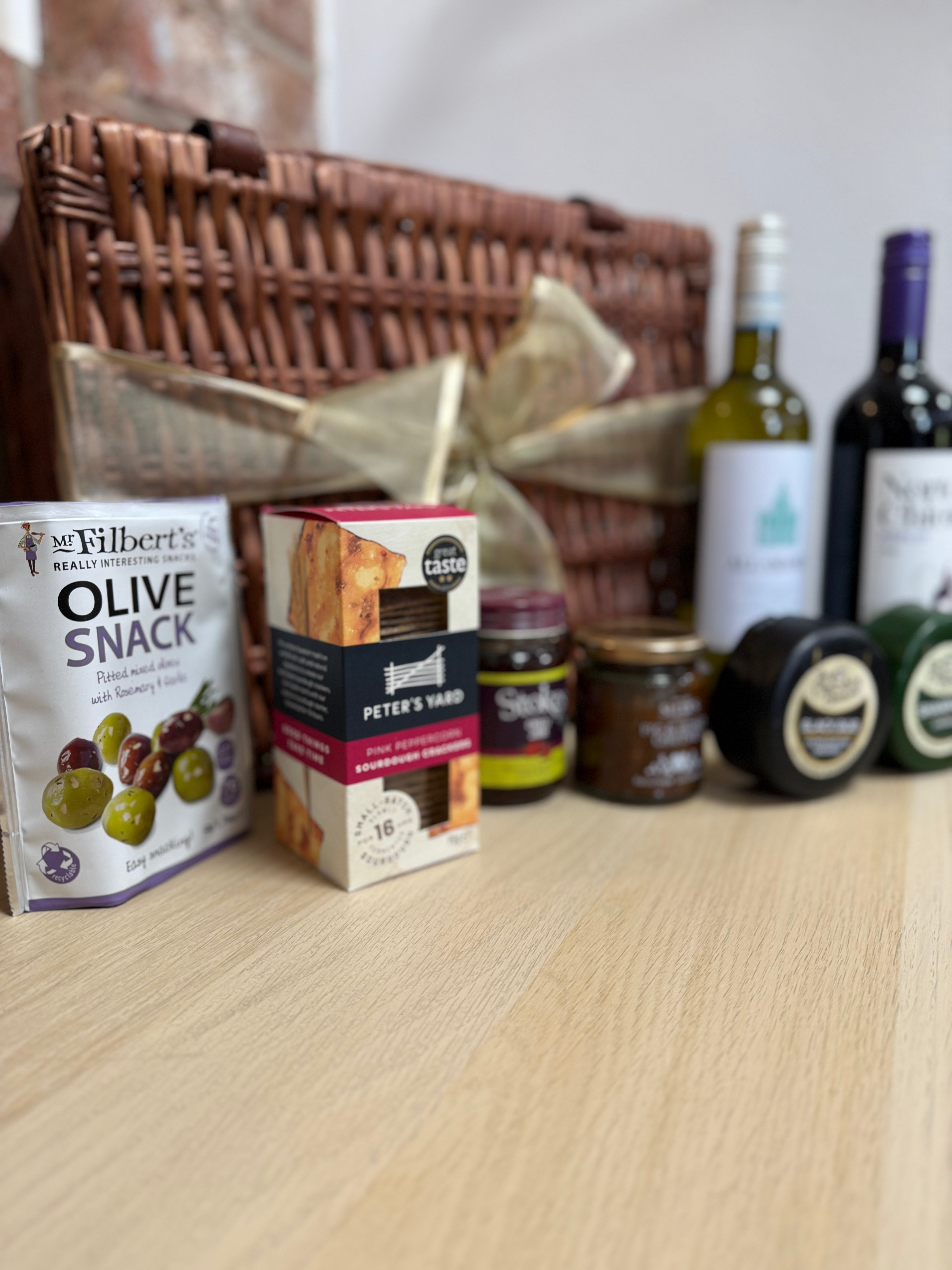 Cheese & Wine Hamper