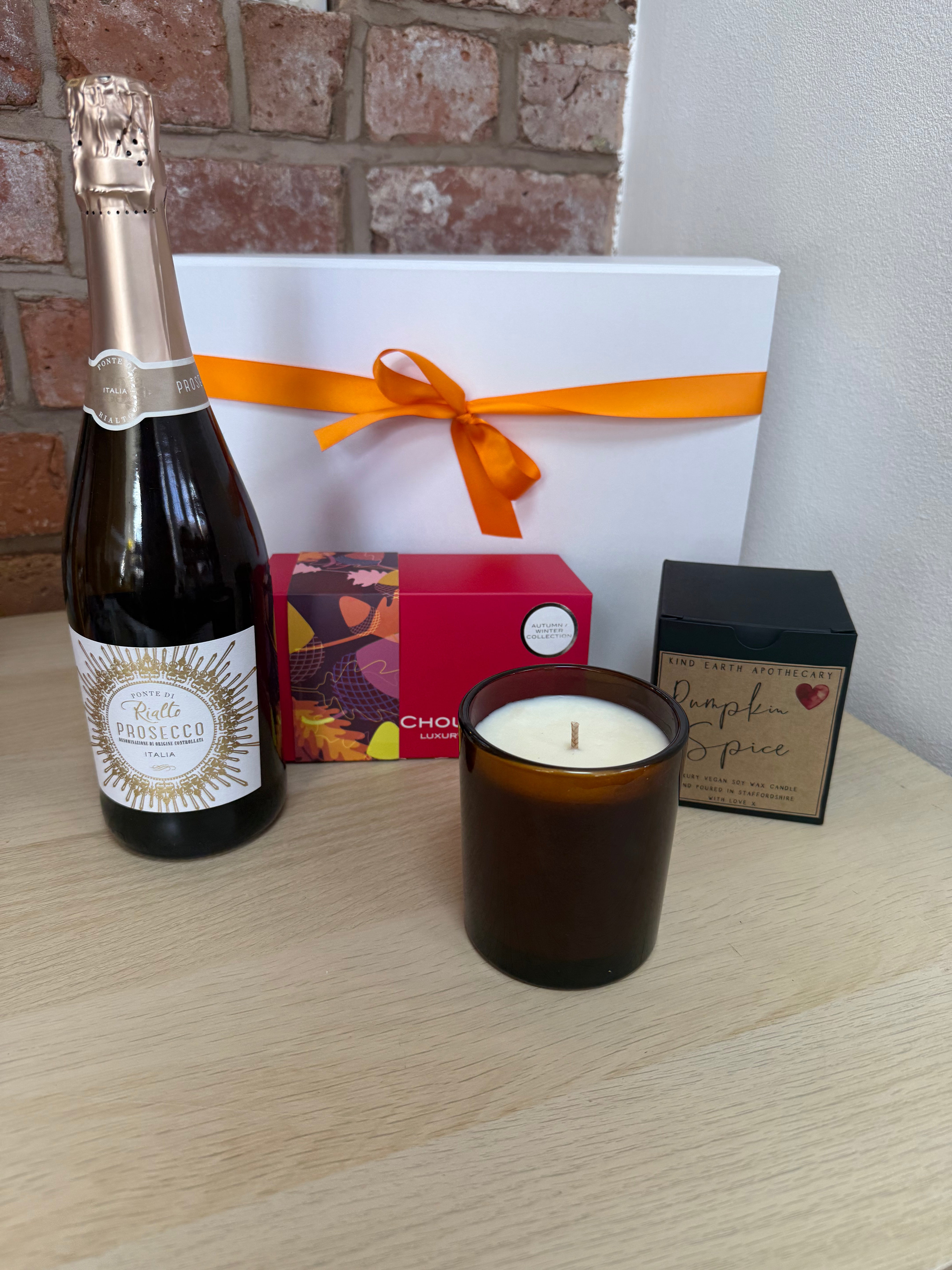 Autumn Candle, Chocolate & Fizz Box