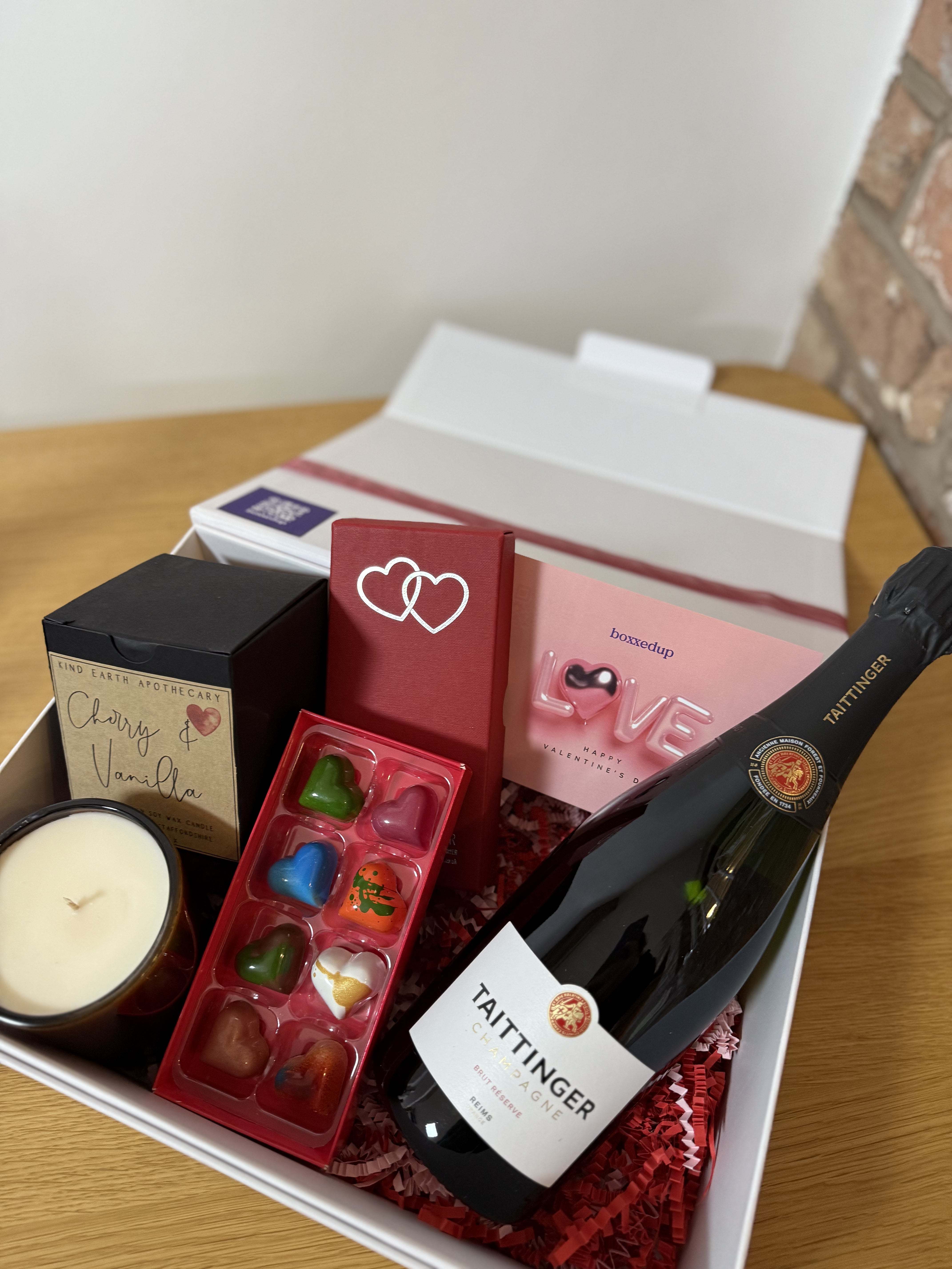 The Taittinger Brut Reserve Mother's Day Box